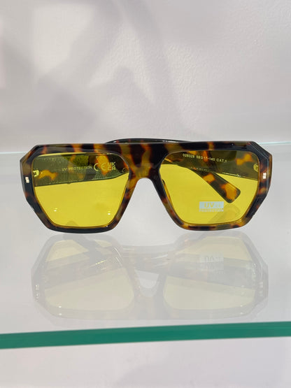 Lunettes écaille de tortue et verre jaune