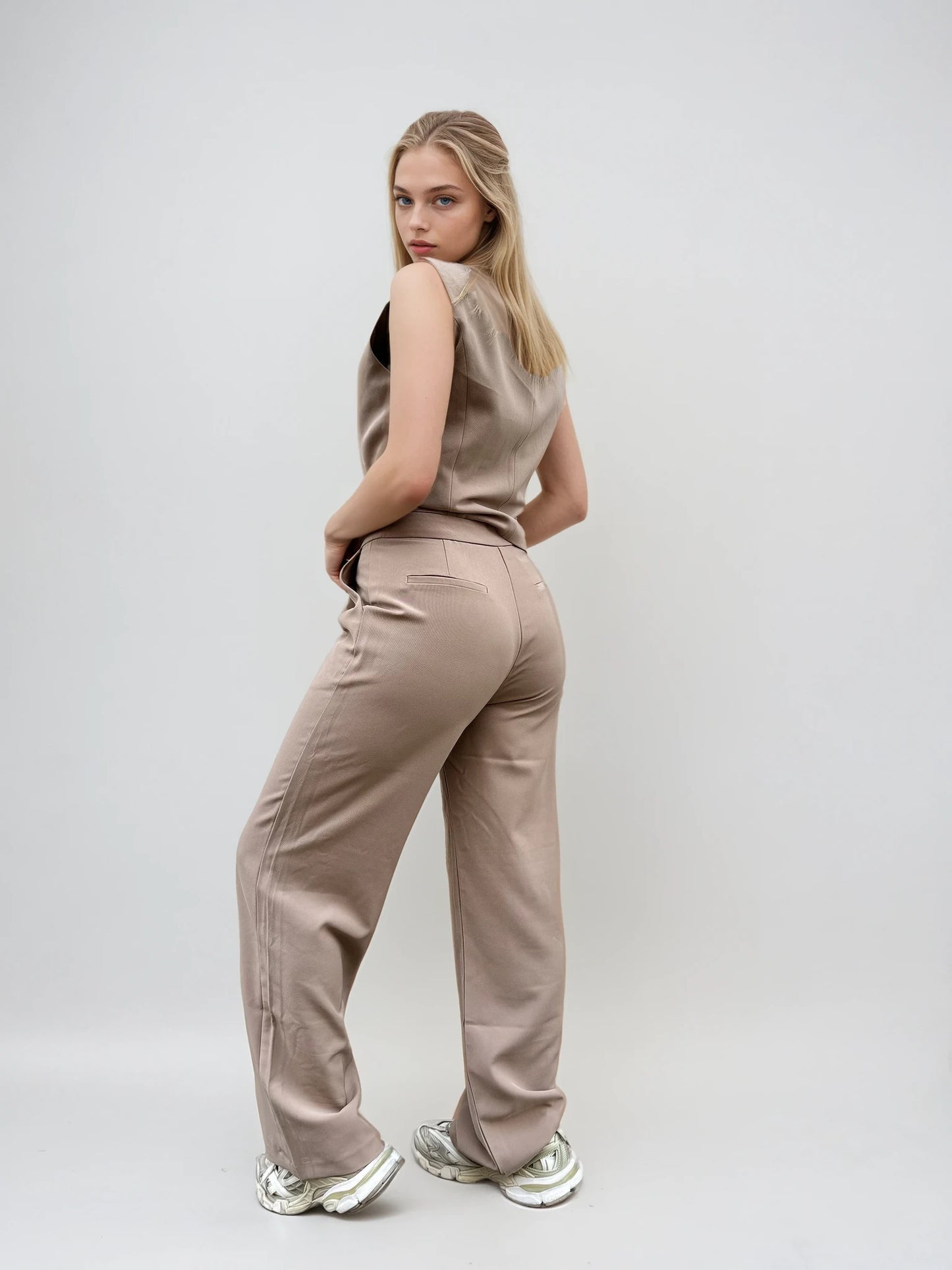 Pantalon Tailleur Camel Loose Taille Haute