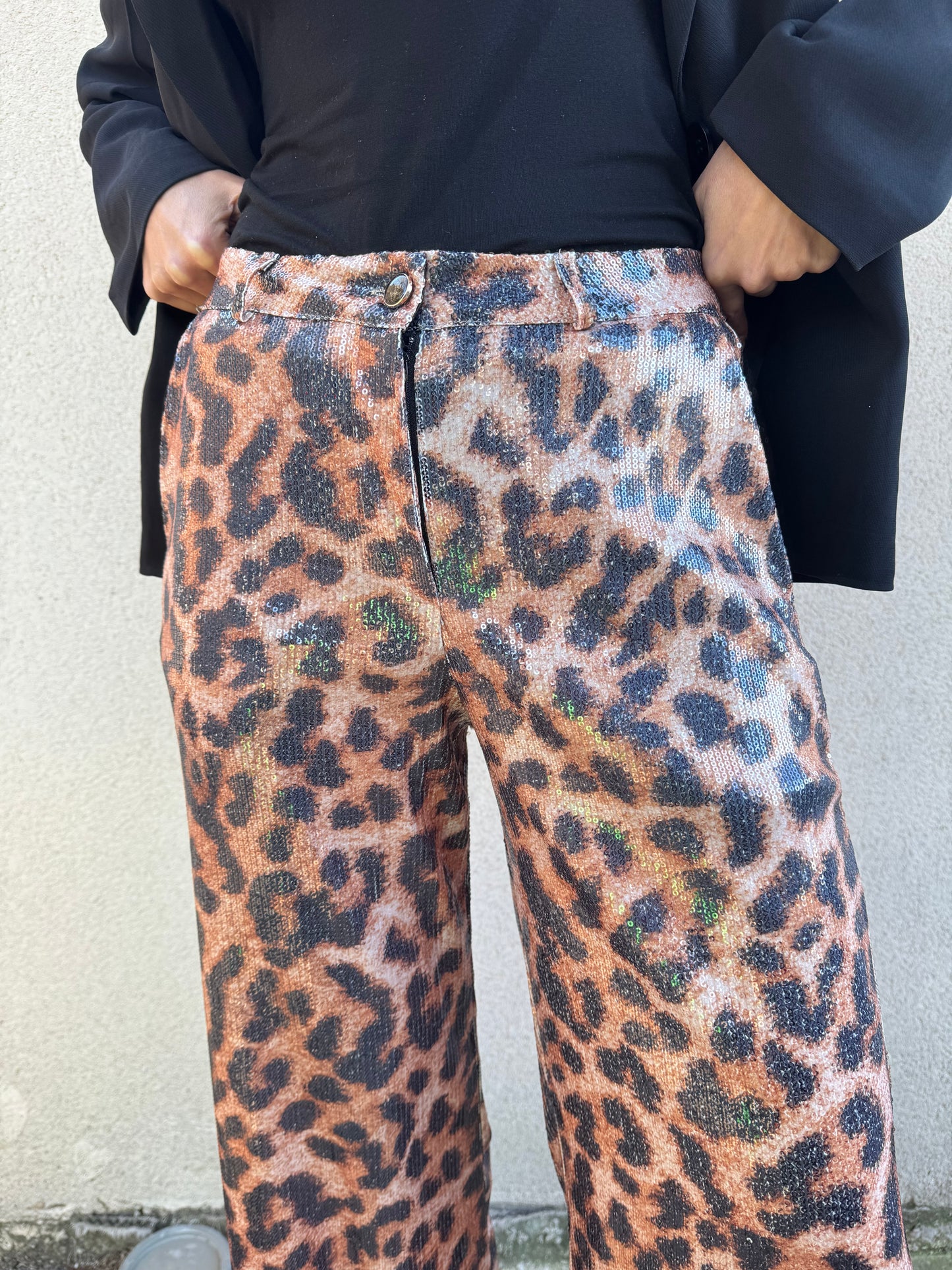 Pantalon léopard en sequins