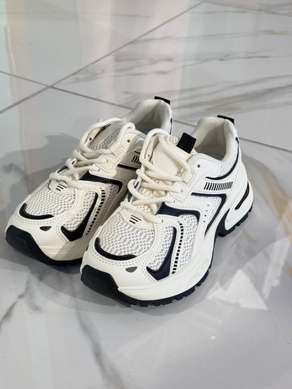 Sneakers dupe blanche et noire